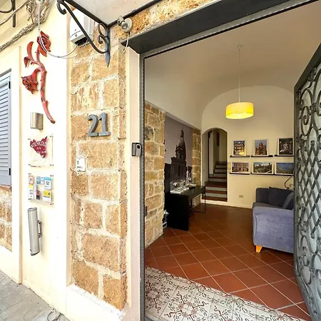 Antichi Colori Bed & Breakfast 3*