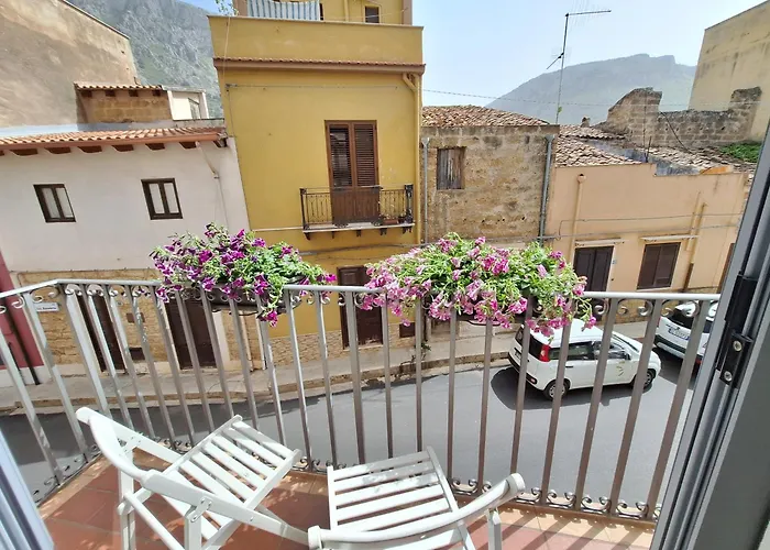 Antichi Colori Bed & Breakfast Cinisi