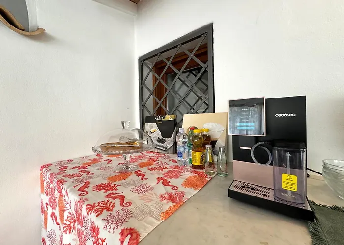 Bed & Breakfast Antichi Colori Cinisi
